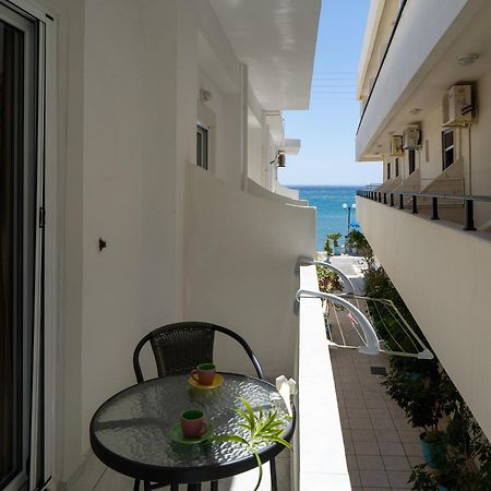 Giant Woman Apartment Tsoutsouros  Bagian luar foto